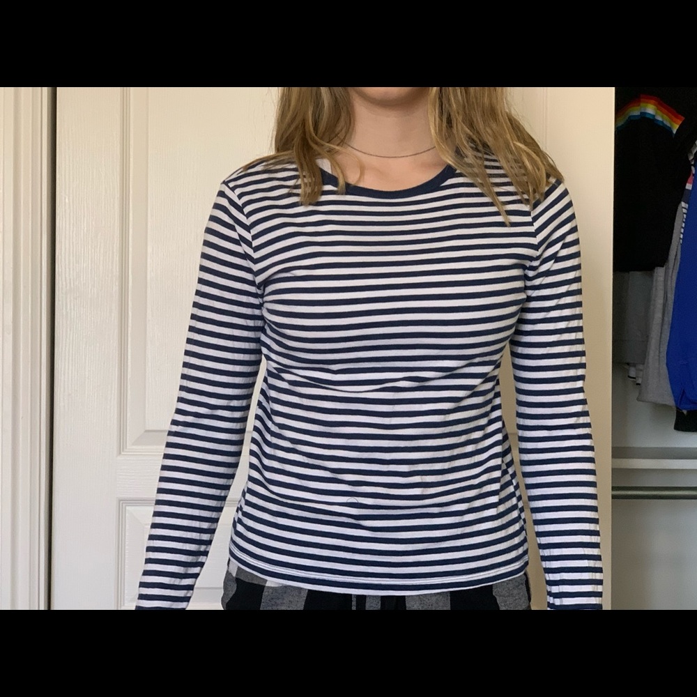 striped blue and white shirt